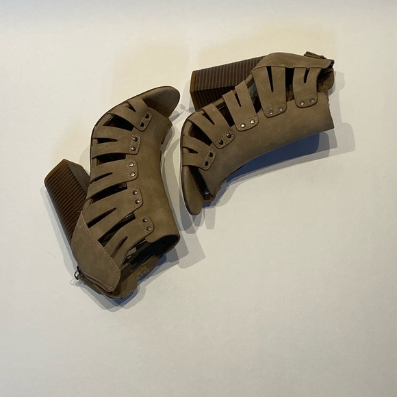 Indigo Rd Size 6M - Picture 6 of 12